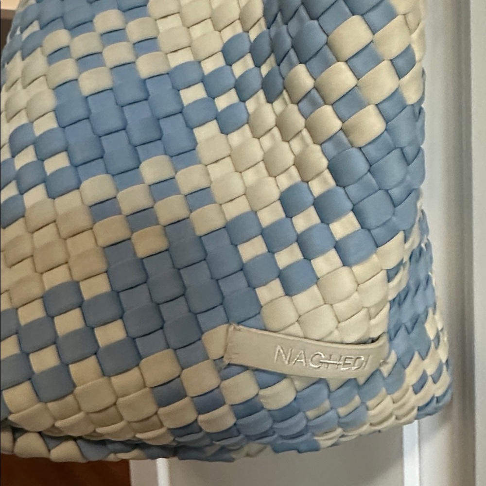 Naghedi St Barths Medium Blue and White Woven Tote Bag - Picture 4 of 9